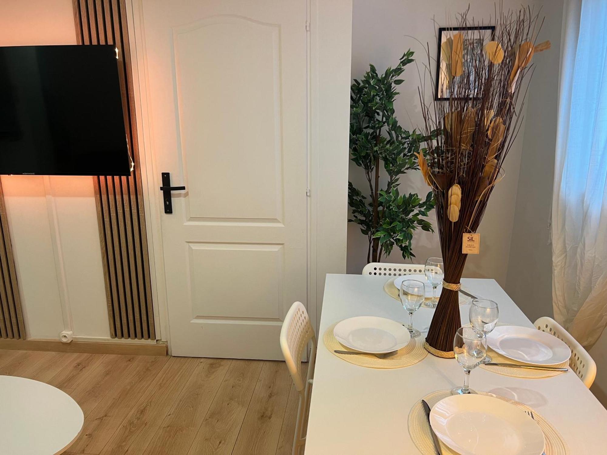 Appartement Pres De Paris, Disney & Cdg Tremblay-en-France Bagian luar foto